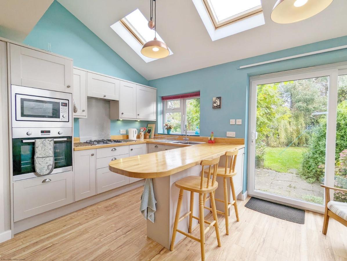 Thorney Road Villa Emsworth Exterior photo